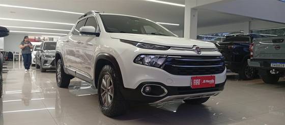 FIAT TORO 1.8 16V EVO FLEX FREEDOM OPEN EDITION AT6 FIAT TORO 1.8 16V EVO FLEX FREEDOM OPEN EDITION AT6